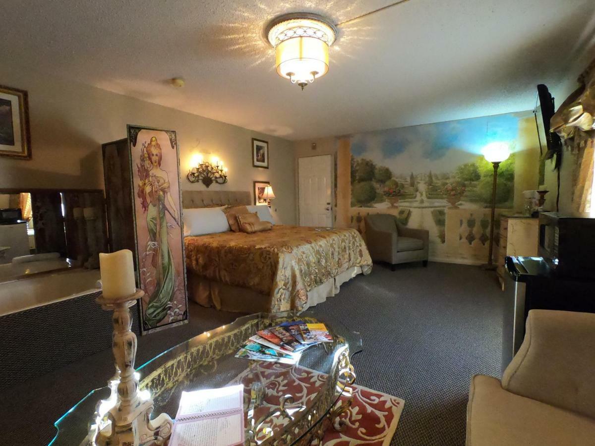 Tradewinds Lodging 尤里卡斯普林斯 外观 照片